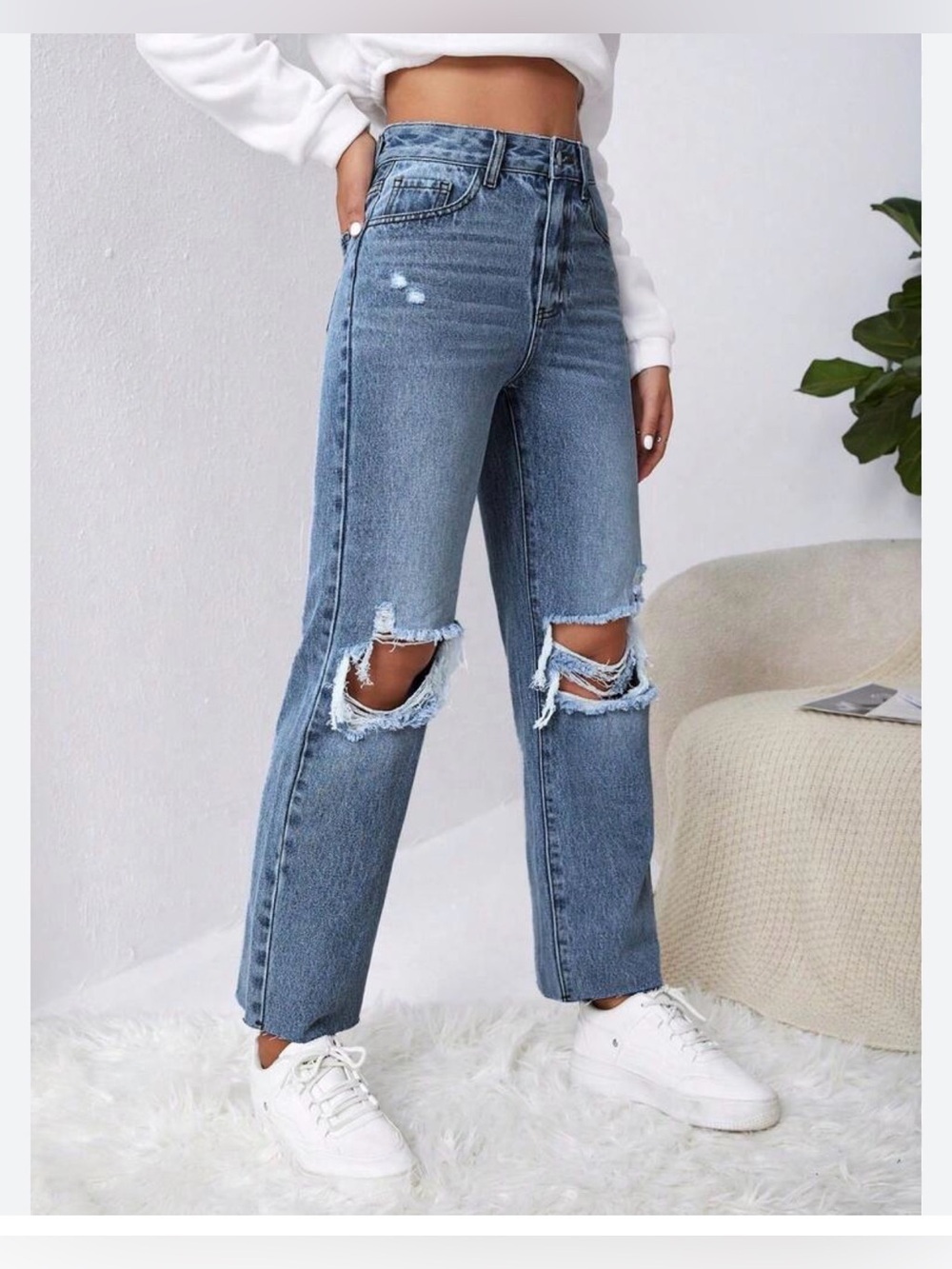 PacSun Light Blue High-Rise Distressed Straight Leg Jeans